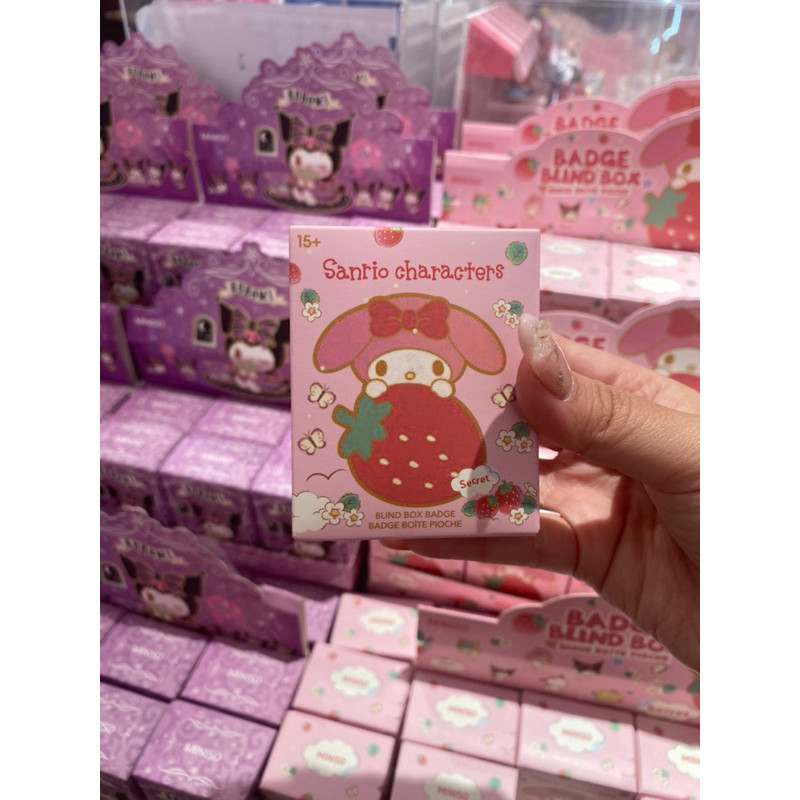Miniso x Sanrio - Blind Box Badge Sanrio Strawberry Series