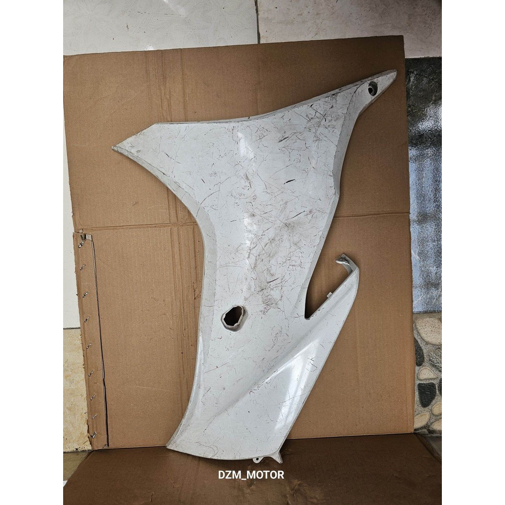 Cover Sayap Fairing Fering Kanan Suzuki GSX R 150 Original
