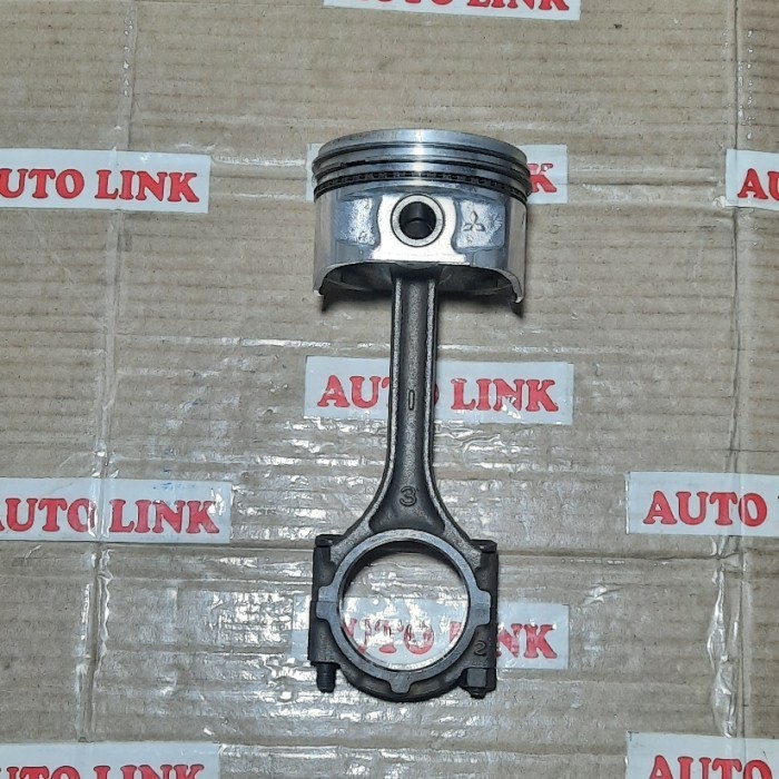 Stang seher seker con rod set piston Mitsubishi Colt T120SS SS ori