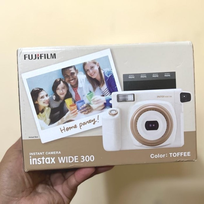 FUJIFILM INSTAX 300 WIDE BRAND NEW