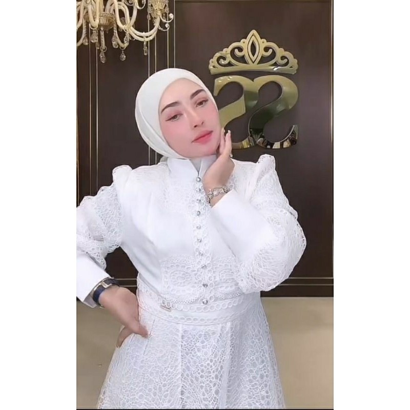 FLASH SALE Shellasaukia gamis putih mewah edisi lebaran2024