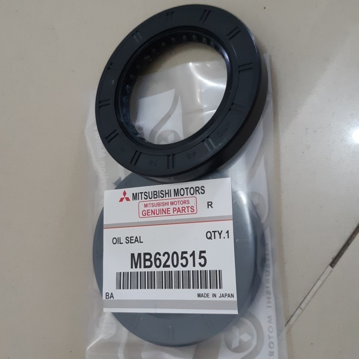 L200 Triton oil seal front fly wheel dhmobil