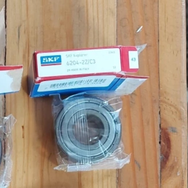 New BALL BEARING 6204 ZZ C3 SKF 6204 2Z/C3