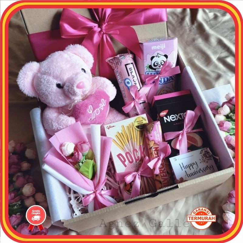 

Termurah Souvenir Kado Nikahan Teman BEstie Keren / Hampers Coklat Snack Box / Kado Valentine Ulang Tahun Wisuda Natal / Souvenir Ulang Tahun / Snack