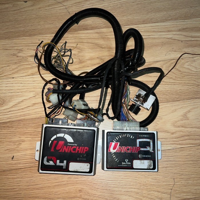 Dastek unichip Q4 Idrive bensin lengkap