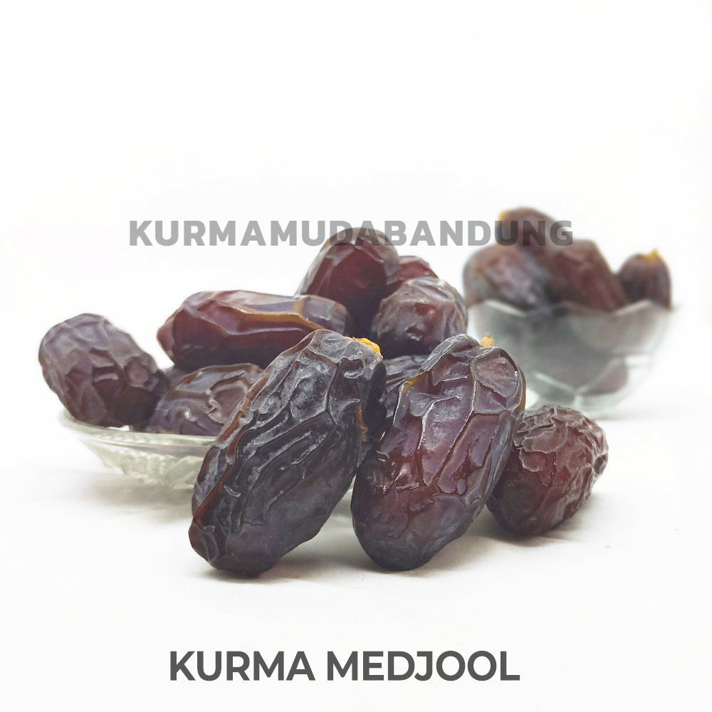 

KURMA MEDJOOL PALESTINE AL QUDS BEST QUALITY ORIGINAL 500gr/1kg
