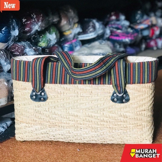 tas jinjing wanita Tas rotan kotak map lurik