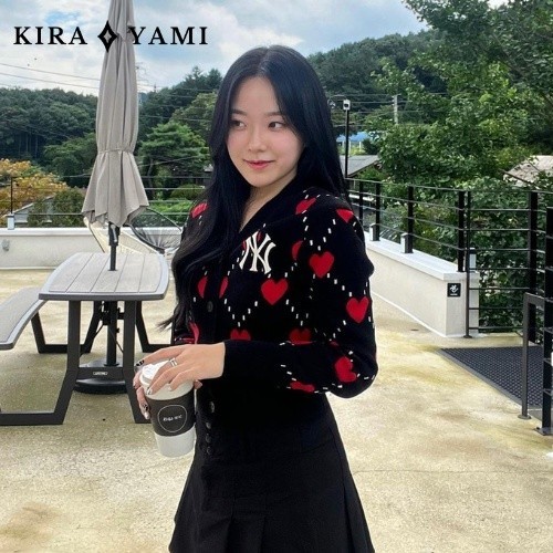 PRE-ORDER MLB Heart NY Yankees Boston Original Style Cropped Cardigan