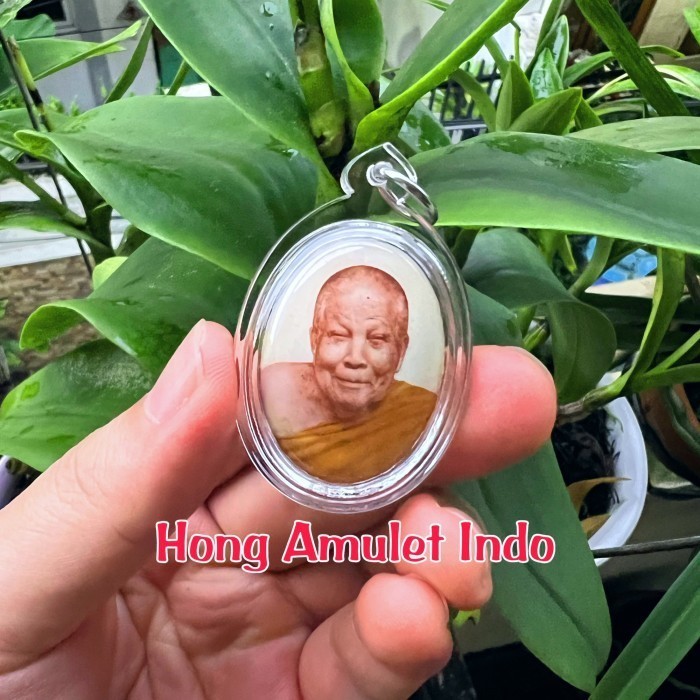 Locket LP Saeng Miracle Viral Monk Nakprok & Relic Amulet