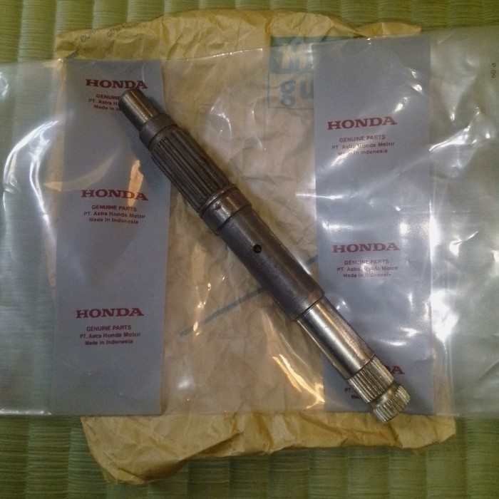 As selah as kick starter , kick shaft HONDA GLPRO GL PRO CDI . ORIGINAL