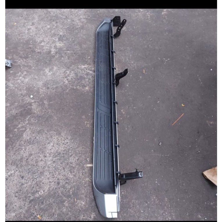 Footstep injakan kaki Komplit Besi Toyota Fortuner VRZ Original