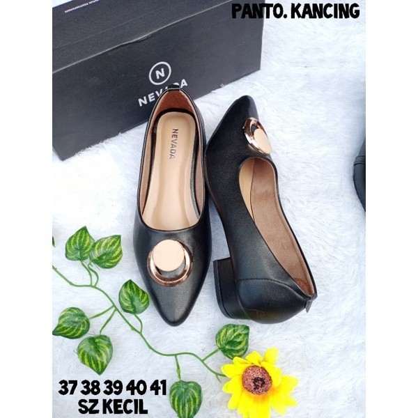 sepatu kerja kantor wanita