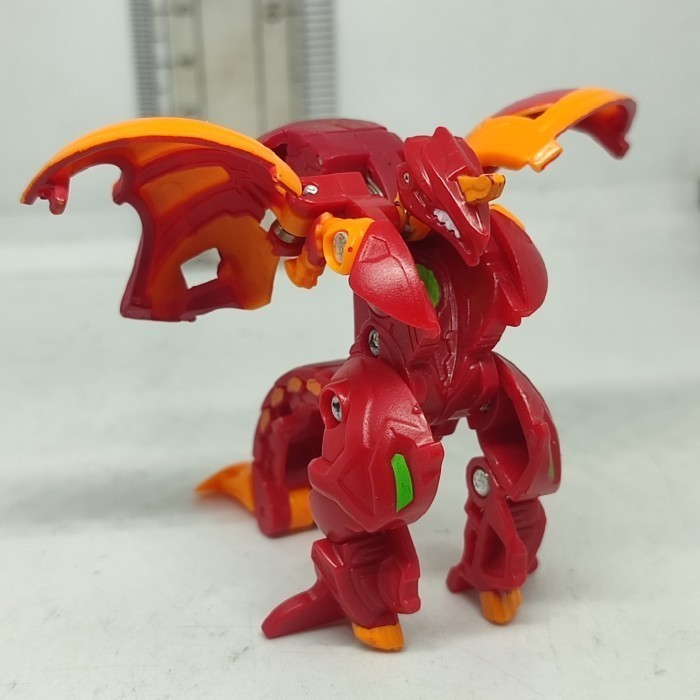 Figure Bakugan DX Ultra Dragonoid Pyrus B500 Original SML Jumping Baku