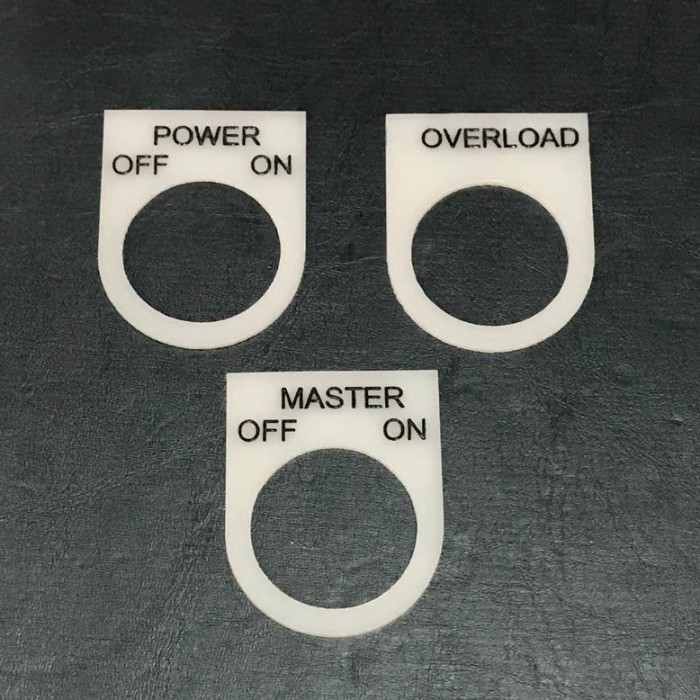 

DC99 Name Tag Panel Control Listrik Custom Label Name Plate Plat Acrylic - D-20mm