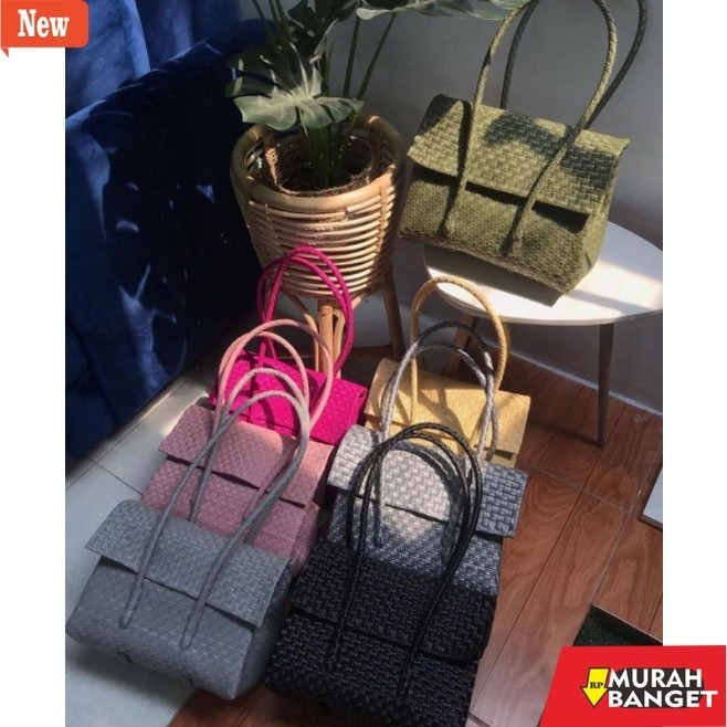 tas jinjing wanita (FREE RAINBOW) READY Flip Bag Tas Jali Tas Jaly Tas Anyaman Tutup Magnet Premium 