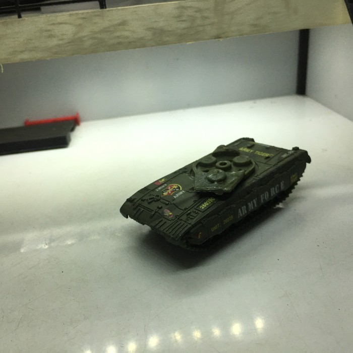Diecast tank -SK89