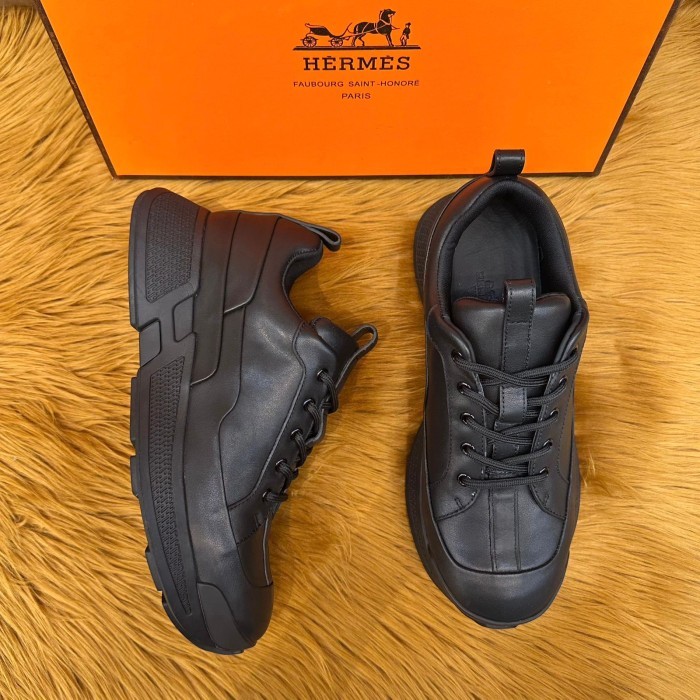 SEPATU SNEAKERS PRIA BRANDED IMPORT / SEPATU PRIA BRANDED TERKINI IMPORT