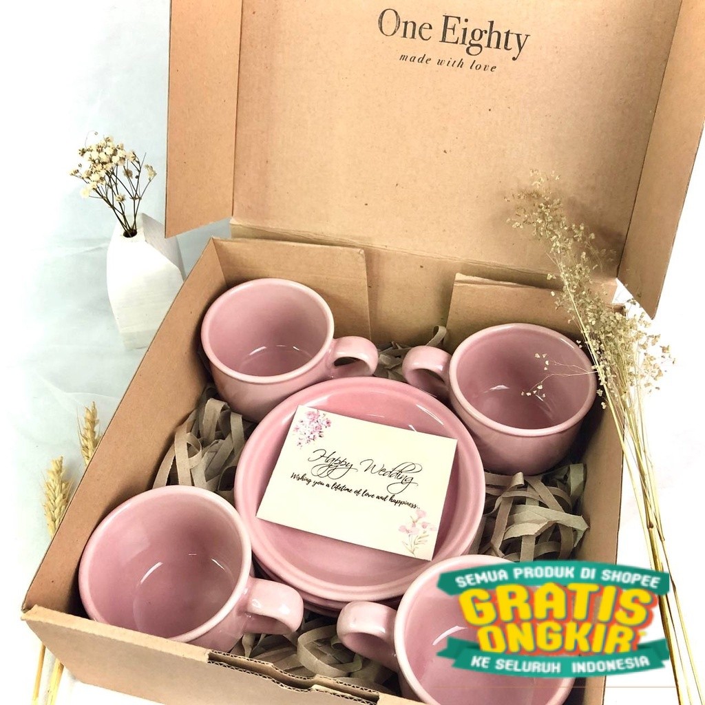 

HAMPERS WEDDING GIFT SET CANGKIR LEPEK KERAMIK CANTIK KADO HADIAH PERNIKAHAN WEDDING WISUDA ULTAH ULANGTAHUN HARI IBU ANNIVERSARY BIRTHDAY GRADUATION FAREWELL GIFT BOX/ New kado