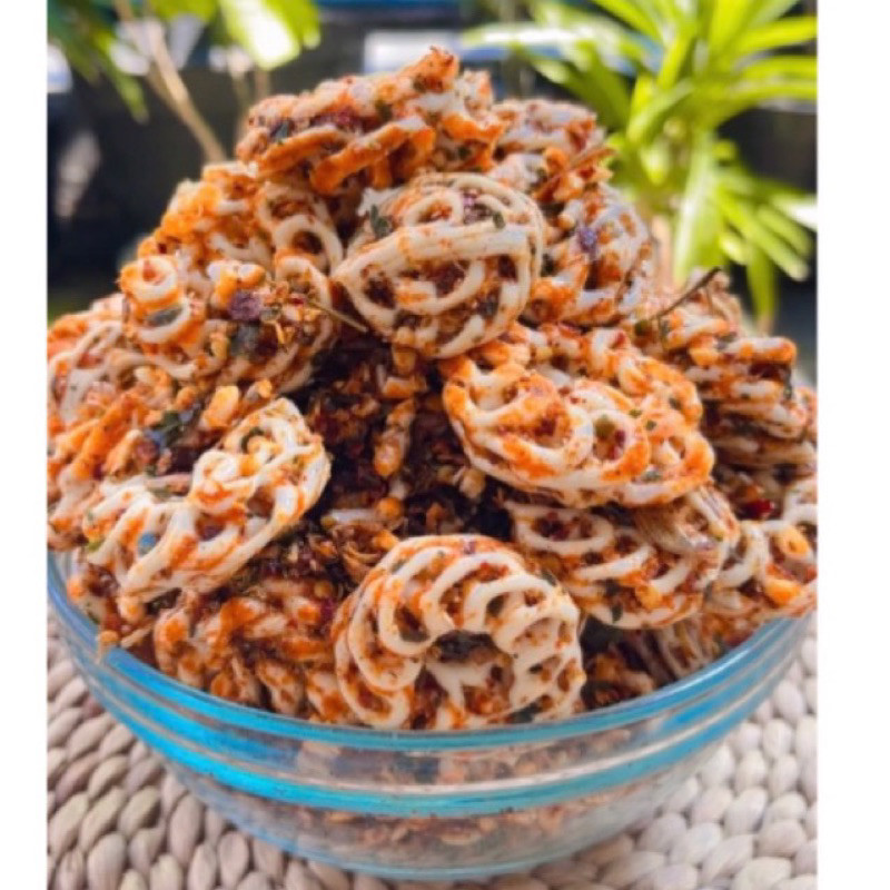 

250 GRAM KRUPUK SEBLAK RAFAEL | SEBRING | KERUPUK MAWAR PEDAS DAUN JERUK