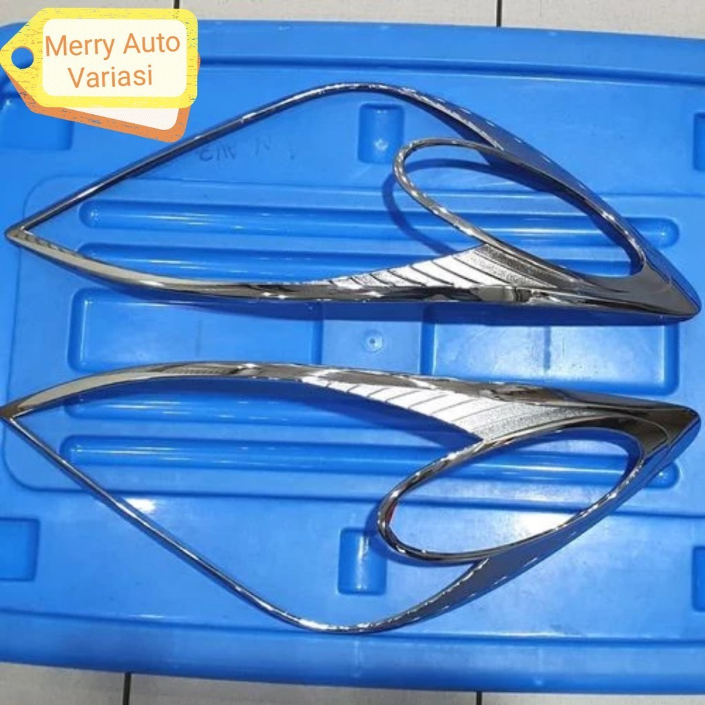 Garnis lampu depan chrome AVANZA NEW 2008-2011