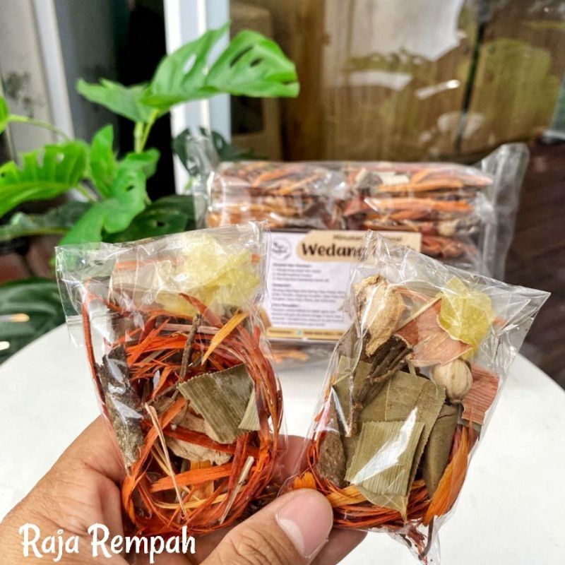 

Wedang Uwuh Komplit 11 Rempah Minuman Herbal Tradisional