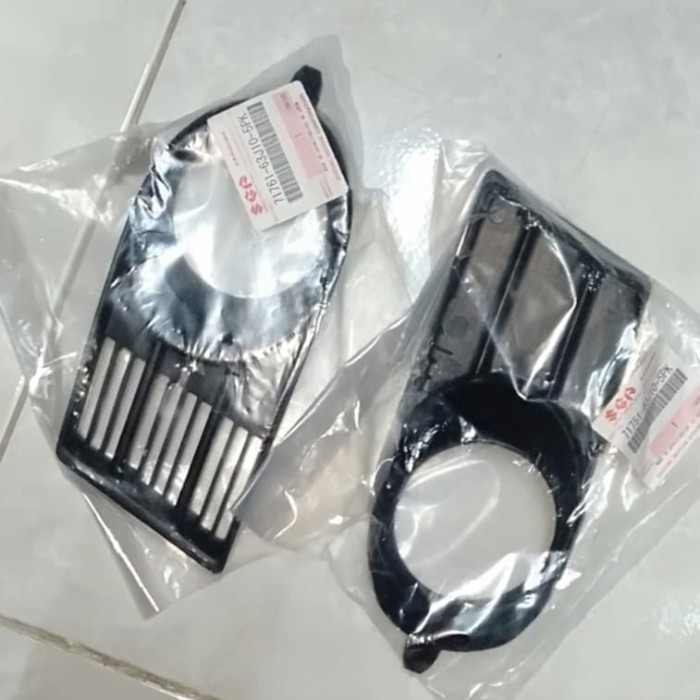 Cover foglamp Suzuki Swift GL 2006 original SGP - Kanan Sparepart