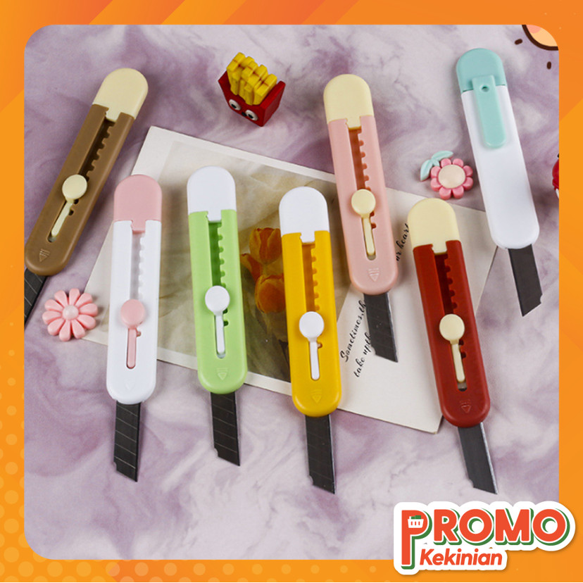 

Promo Kekinian - 6234 Mini Cute Cutter Pemotong Kertas / Cutter Imut untuk Pemotongan Akurat