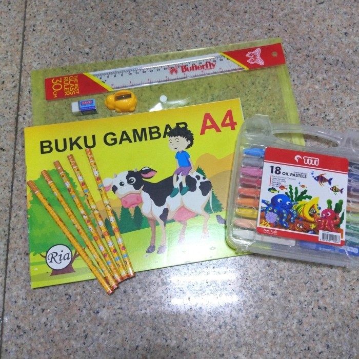 

✨LARIS✨ -Paket Crayon & Buku Gambar