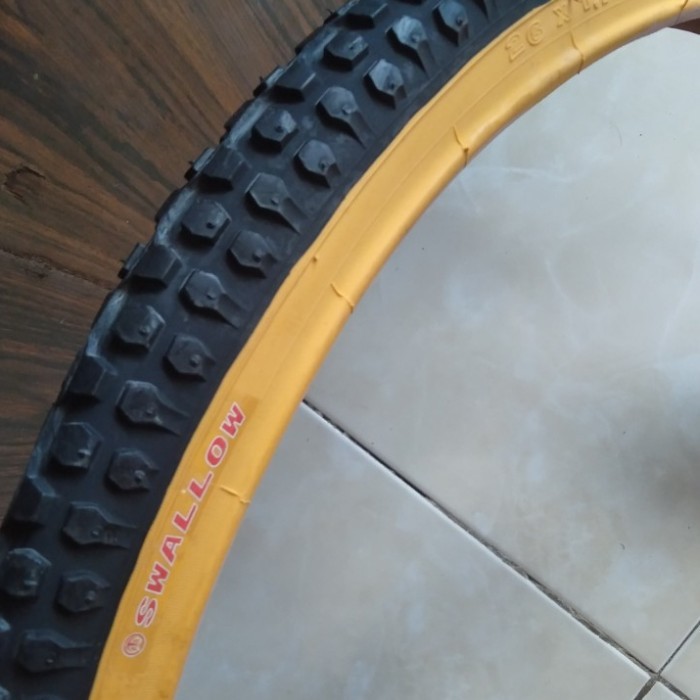 Ban Luar Sepeda 26 X 1.75 SWALLOW MINI MTB SWALLOW KUNING HITAM Kasar
