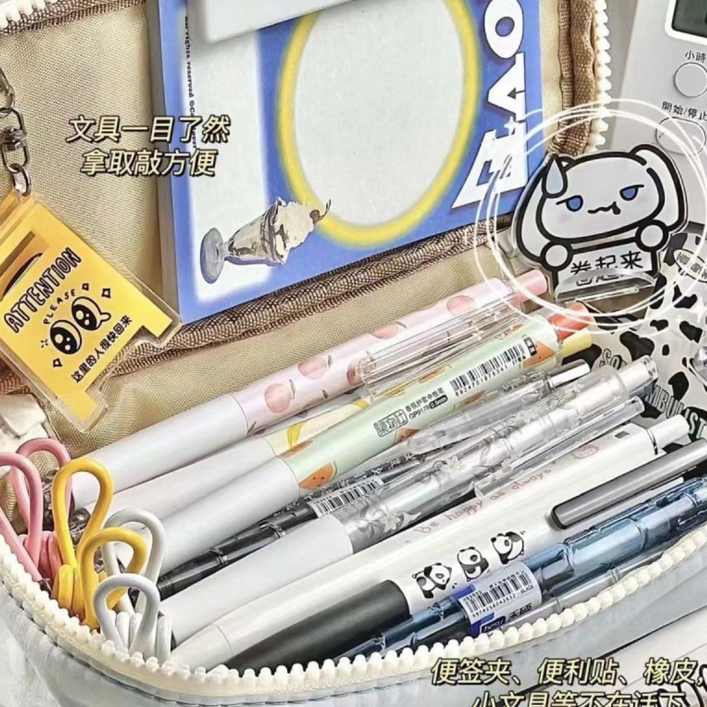 

Jual Produk Pencil case tempat pensil retro heart zipper large capacity stationery cosmetic pouch