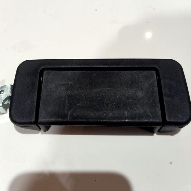 Handle Pintu Luar Tengah Sliding Daihatsu Espass 1.3 Kanan/RH