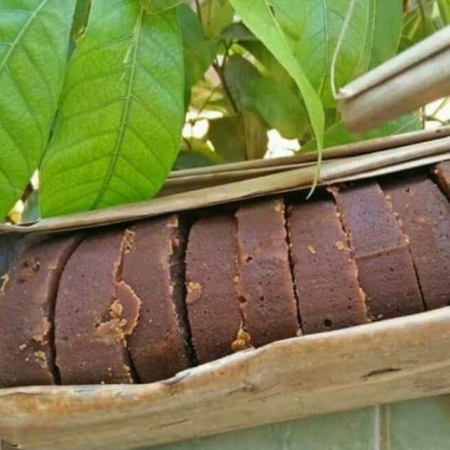 

Gula Aren Asli 1 kg / Gula Aren Bungkus Daun