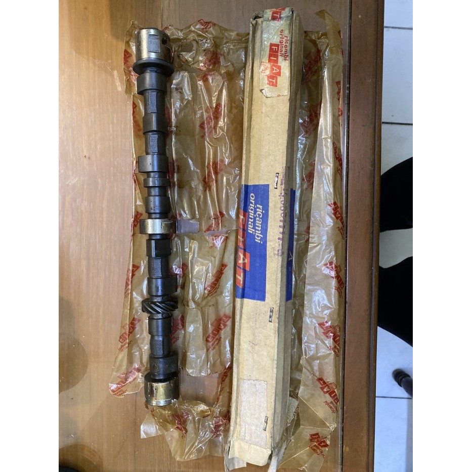 Camshaft Nokenas Fiat 1100D FIAT 4144280 berkualitas