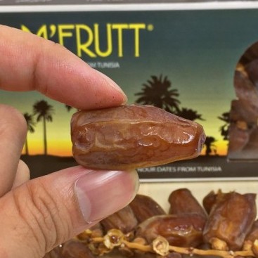 

Kurma Palm Frutt 500gr - Kurma Palm Fruit - Kurma Tangkai - Original