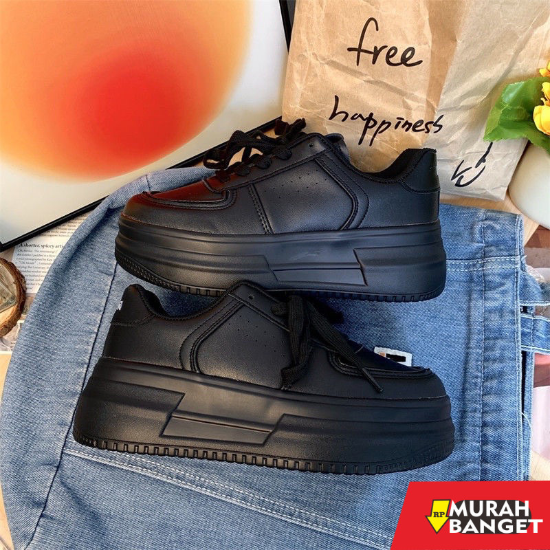 Sepatu running wanita- Sepatu Sekolah Wanita Korea Hitam Polos Jersey MNS01