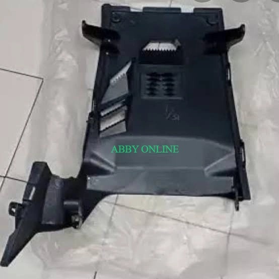 Dek dasbor bawah kolong atau cover Lumpur bawah Vario 125 150 Led new Super
