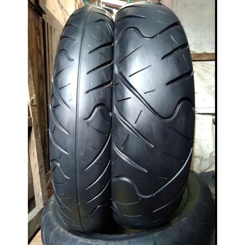 ban seken 1 set untuk motor Vixion,CBR,Ninja merk IRC ROADWINER ukuran 130/70-17 & 100/80-17