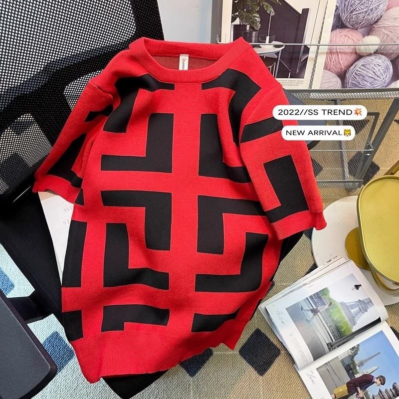 Kaos kasual rajutan pria lengan pendek