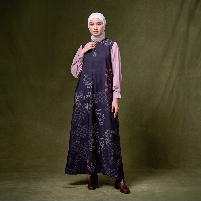ZM Zaskia Mecca - Hesha Gamis Dress - Jelita Indonesia - Edisi Palembang - Plum, M