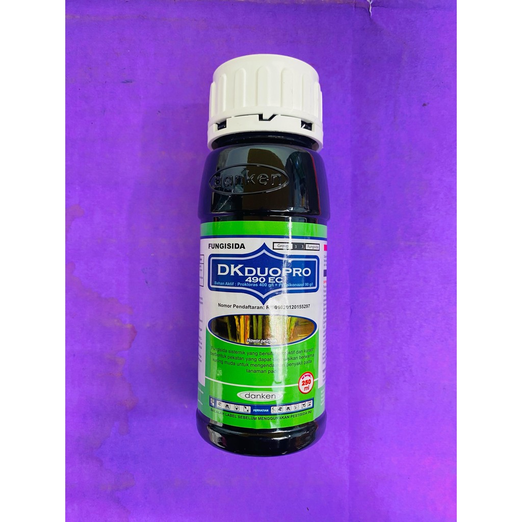 Fungisida sistemik protektif DKDUOPRO 490EC mengendalikan hawar padi dari DANKEN