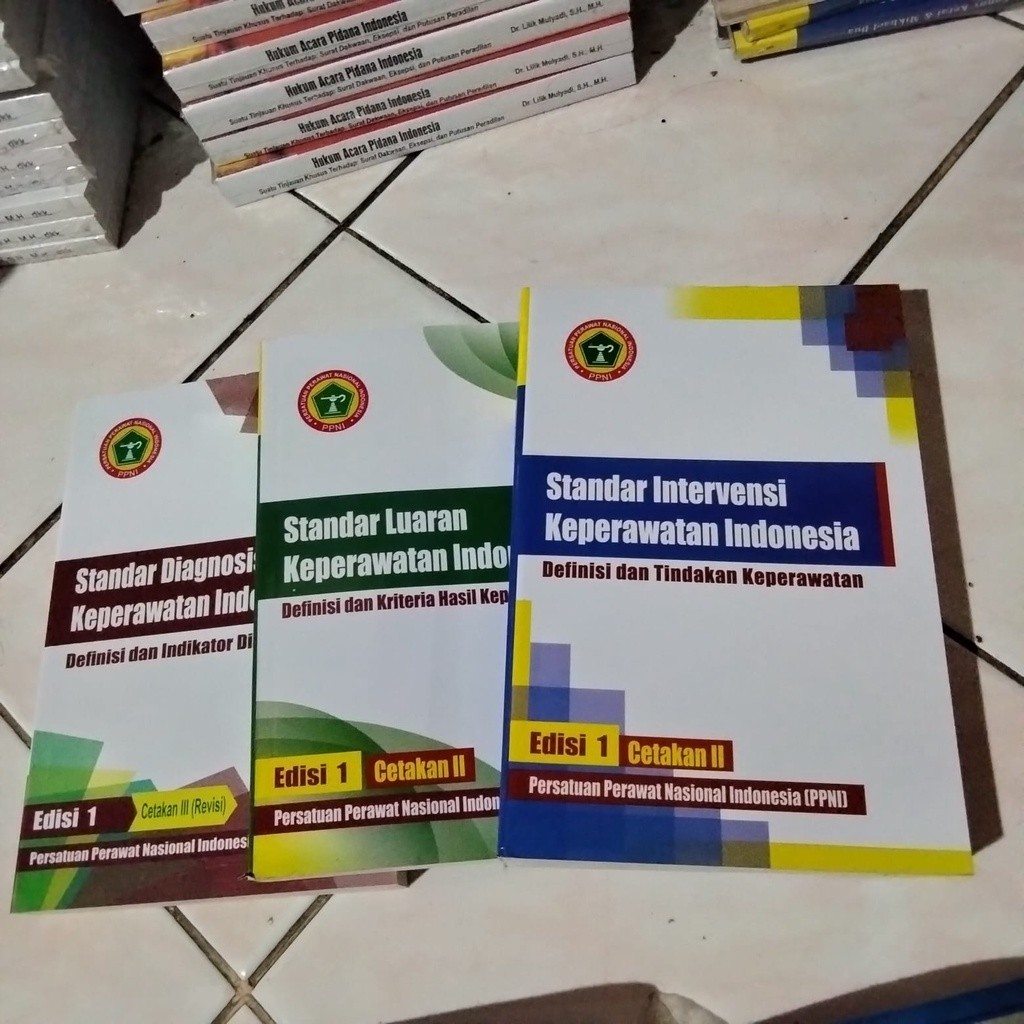 

[PROMO MURAH] 3 Buku Promo Standar Intervensi Standar Diagnosis Standar Luaran Keperawatan Indonesia