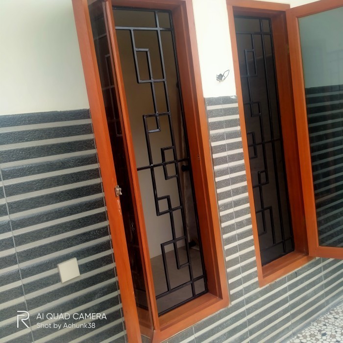 tralis jendela besi minimalis