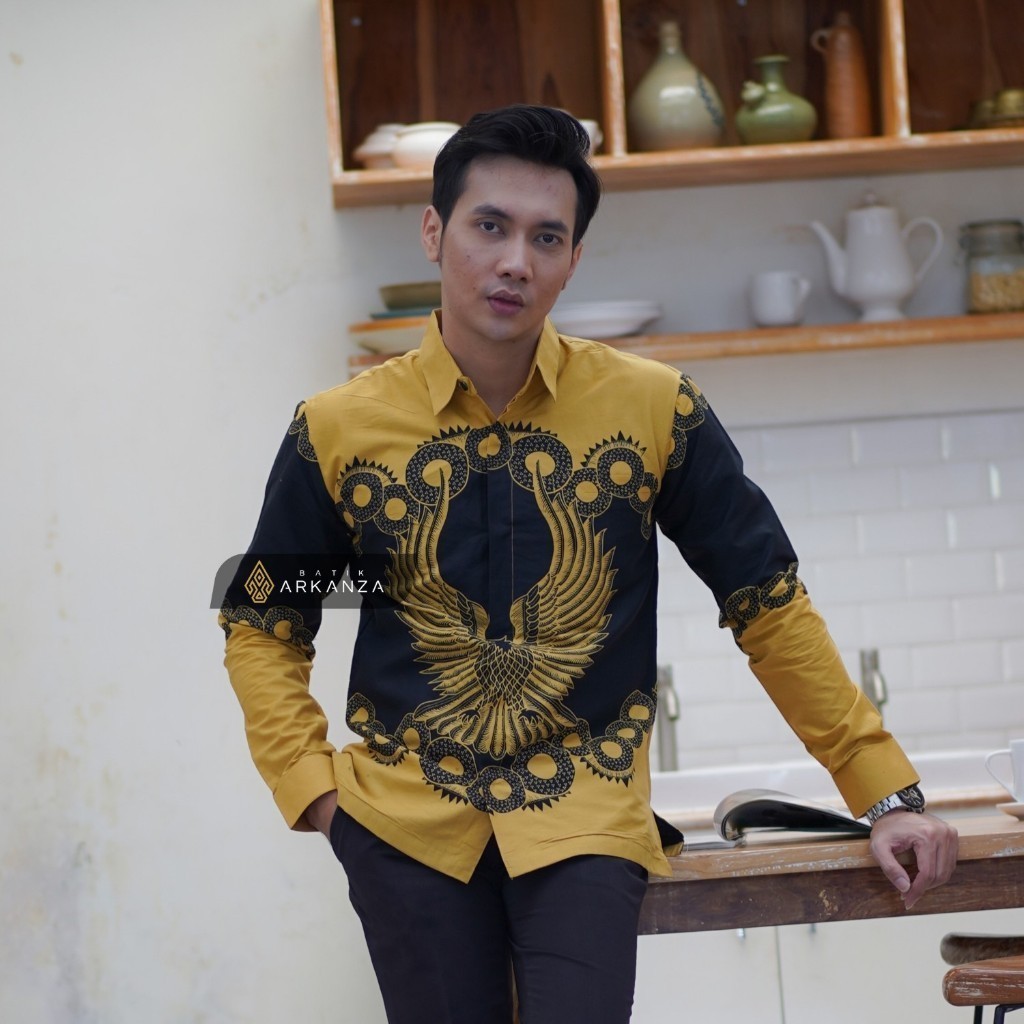 BATIK ARKANZA SOLO Motif Garuda Kencana Kemeja Batik Pria Lengan Panjang Slimfit Premium Bahan Katun