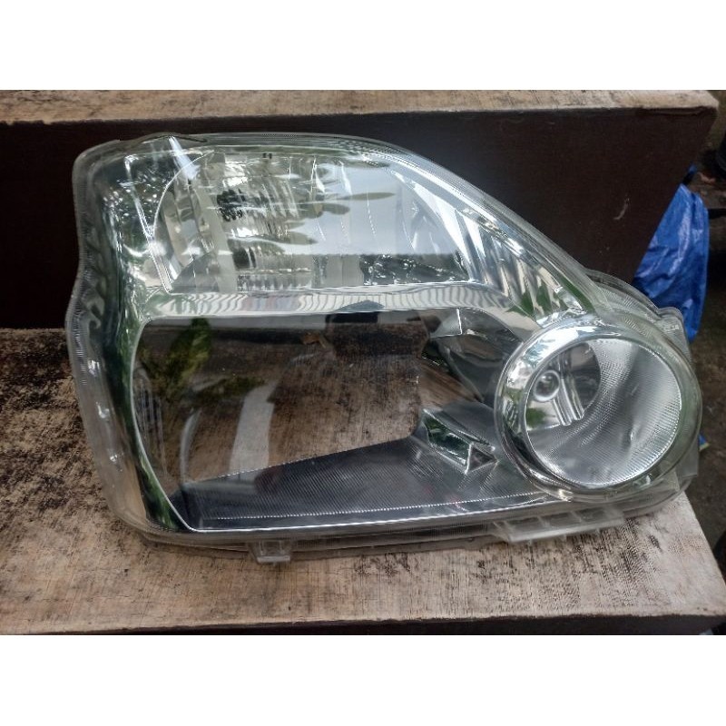 Mika Headlamp lampu depan Nissan Xtrail T31 original
