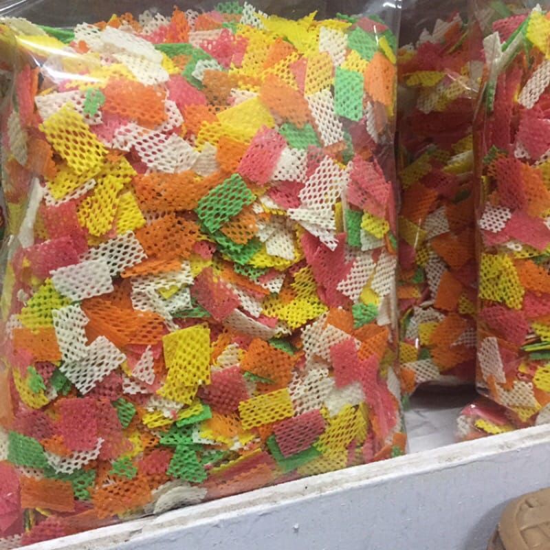 

Krupuk taro Mentah isi 1 kg/krupuk taro pedas gurih