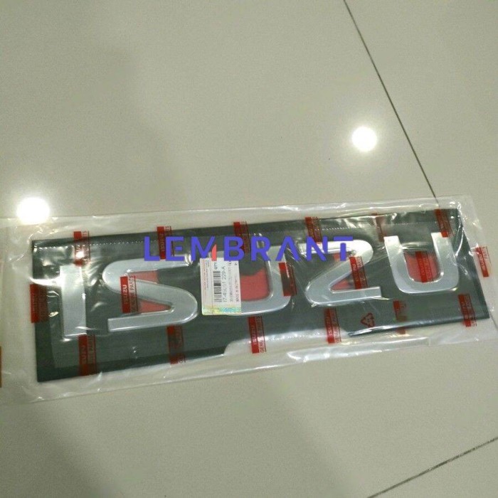 Baru Emblem Decal Isuzu Bagian Depan Isuzu Traga Original