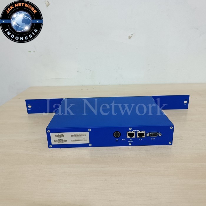 HP ProCurve MSM710 Mobility Controller console port