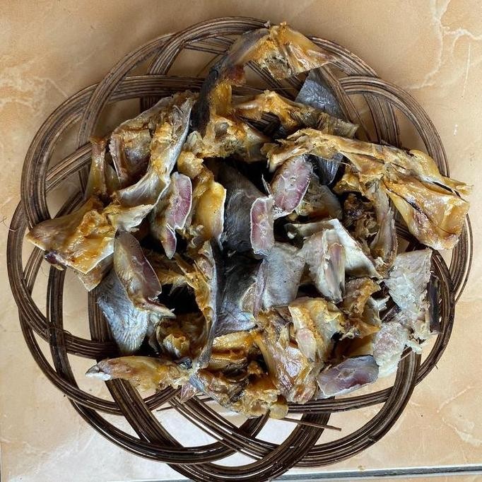

Tulang Taleng Asin Jambal Roti Super - 500gram