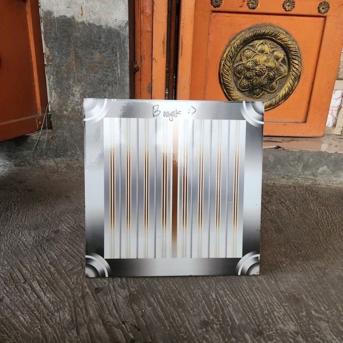 Keramik lantai 40x40 YHC