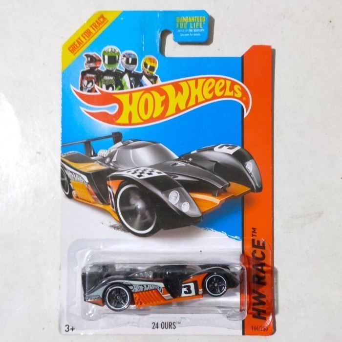 Hotwheels 24 Ours hitam